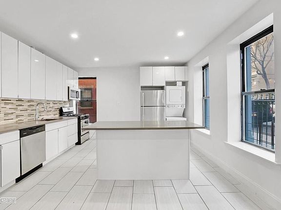 2nd image of 559 W 156th St APT 1