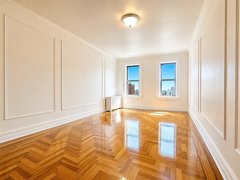 975 Sherman Ave #54S — Photo 1
