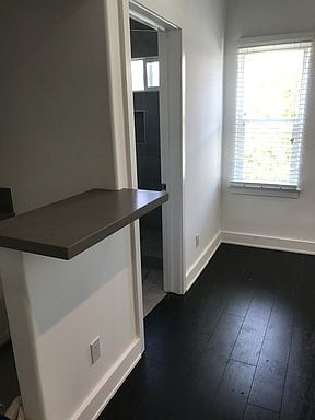2nd image of 607 N Spaulding Ave APT 4