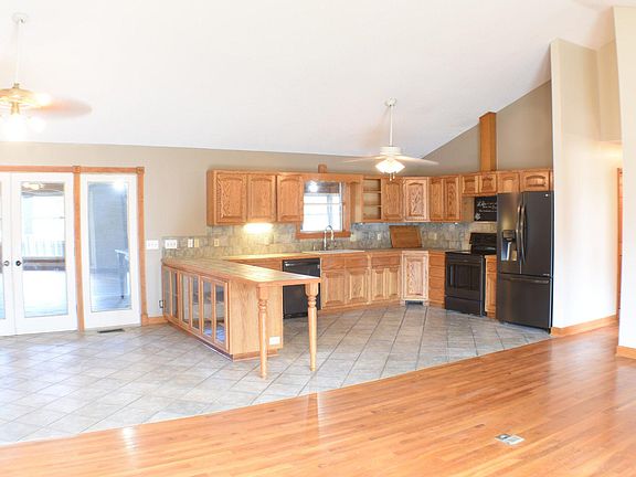 5th image of 28 Stuart Street