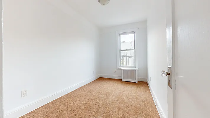 Rented by Compass | media 11