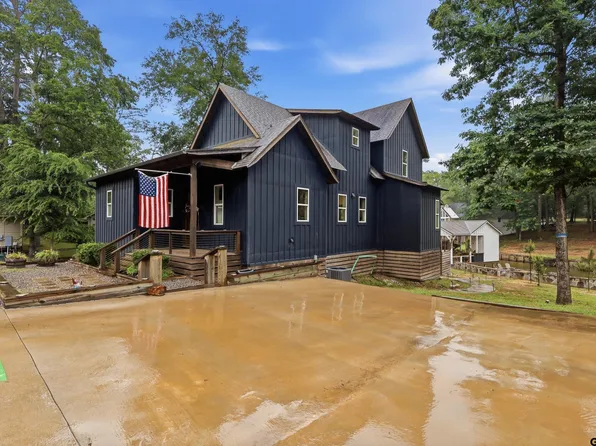 114 King Club Cir, Scroggins, TX 75480