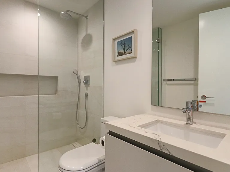 6173 Nelson Ave — Photo 43