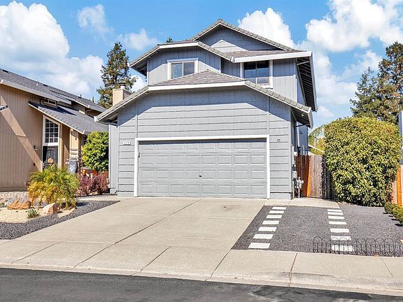 4th image of 379 Zachary Dr