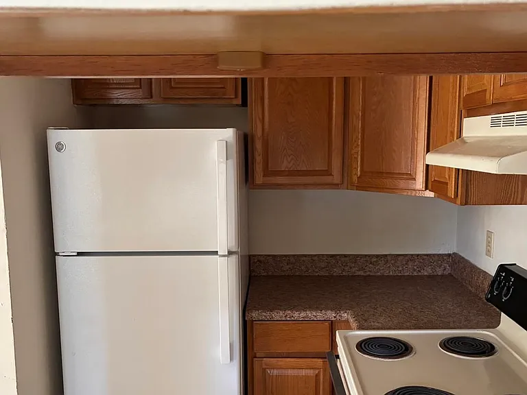 1002 NW 39th Ave #1002 — Photo 4