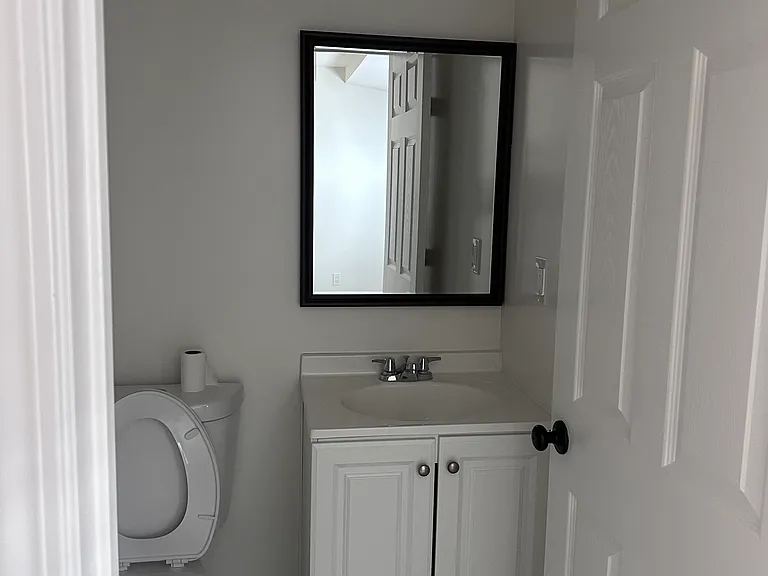 2282 Kern St #1 — Photo 5