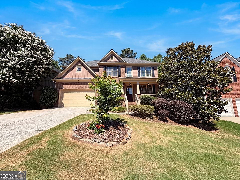 1st image of 700 Washington Way