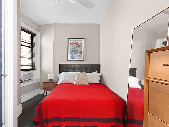 4th image of 340 W 19th St APT 15
