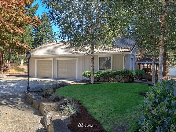 3rd image of 1154 Pilchuck Drive
