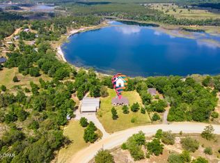 2789 Summer Dr, Chipley, FL 32428