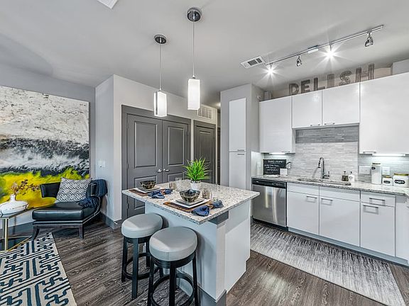 3rd image of 604 N Eldridge Pkwy #206.4
