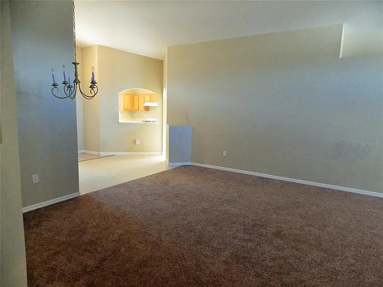 418 Ashley Pl — Photo 9