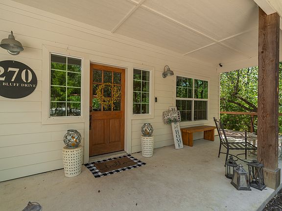 5th image of 270 Oak Bluff Dr