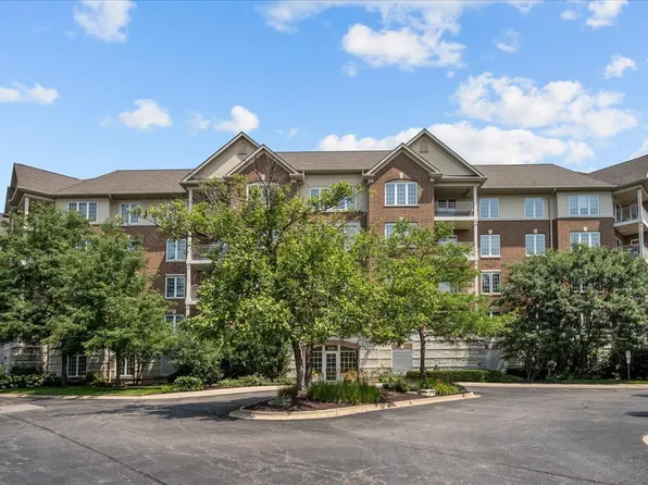 640 Robert York Ave APT 407, Deerfield, IL 60015