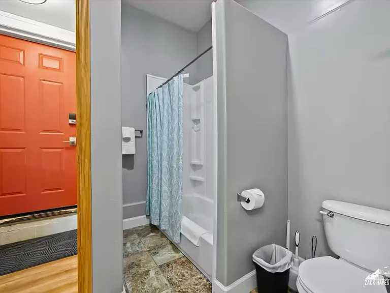 3921 E 65th Ave #1 — Photo 10