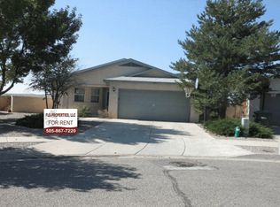 640 Winston Meadows Dr NE, Rio Rancho, NM 87144