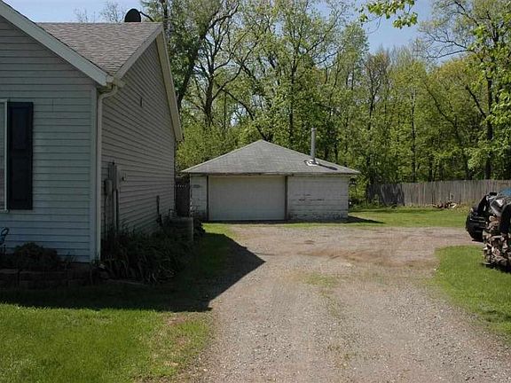 2nd image of 60691 Crumstown Hwy