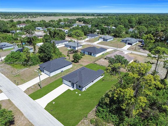 2nd image of 6210 Forest Ct