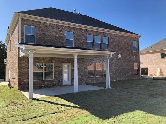 4th image of 3019 Centennial Dr