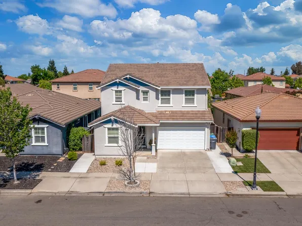 1451 Wood Mint Dr, Turlock, CA 95382