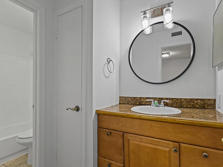 2317 N Congress Ave #24 — Photo 26