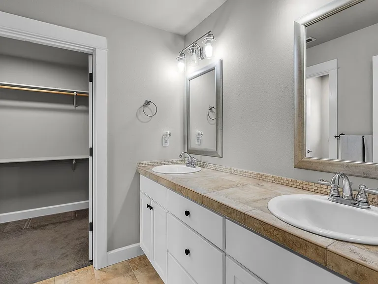 60999 Grand Targhee Dr — Photo 25