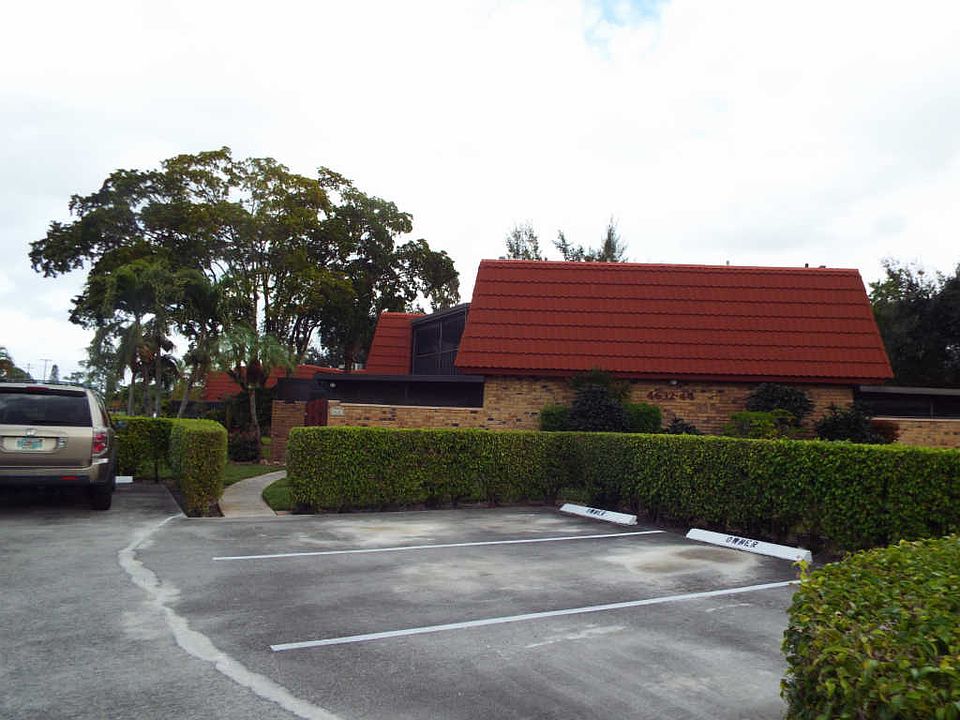 1st image of 4640 Suburban Pines Dr #4640