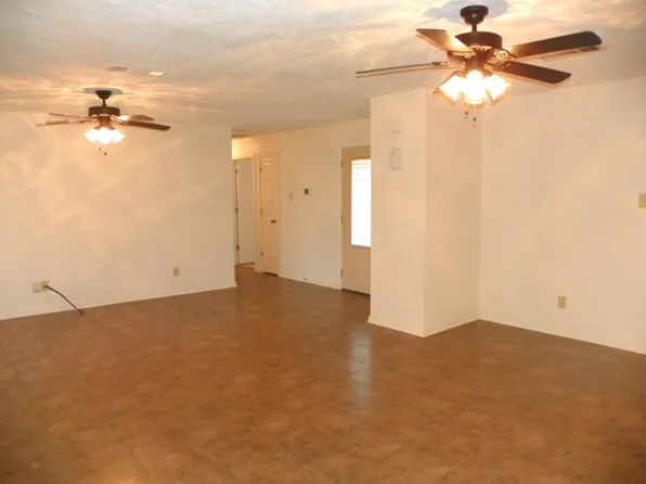 1101 Marvin Ave, Leesville, LA 71446