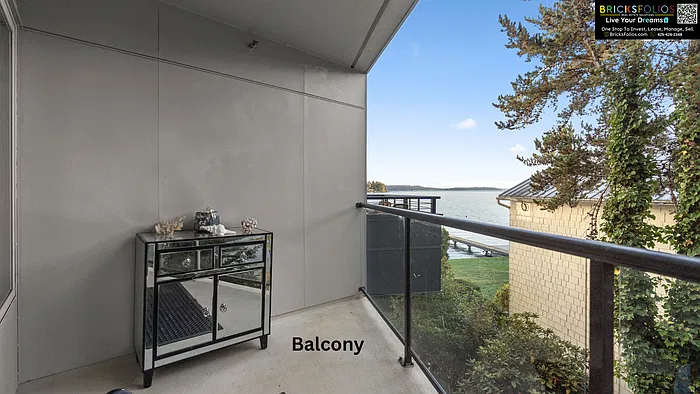 2 bed, 2.0 bath, 1211 sqft, $3,900 — Photo 4