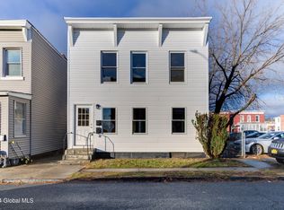 2523 Callahan Ave, Watervliet, NY 12189