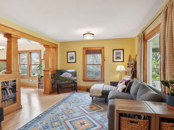 2403 Garfield St NE, Minneapolis, MN 55418