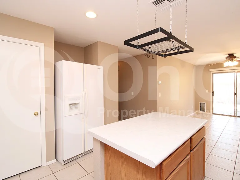 3694 E Jasper Dr — Photo 6