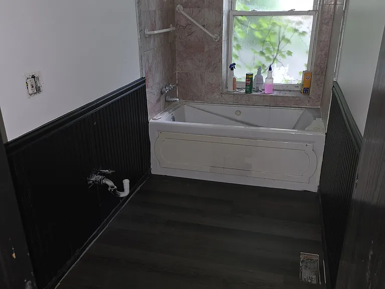 5724 W Lake St #1 — Photo 5