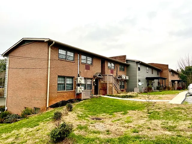 Building Photo - 809 Randolph St #11