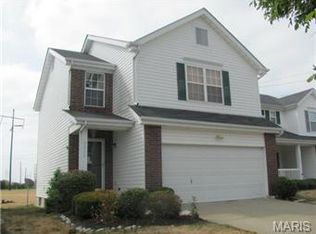3022 Homefield Winds Ct, O'Fallon, MO 63366