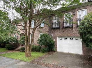 320 Saint James St, Columbia, SC 29205