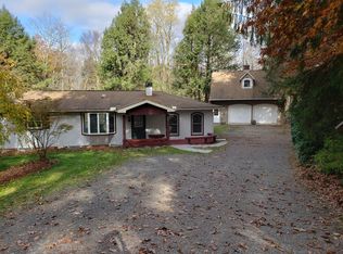 4 Cherry Ln, Tunkhannock, PA 18657