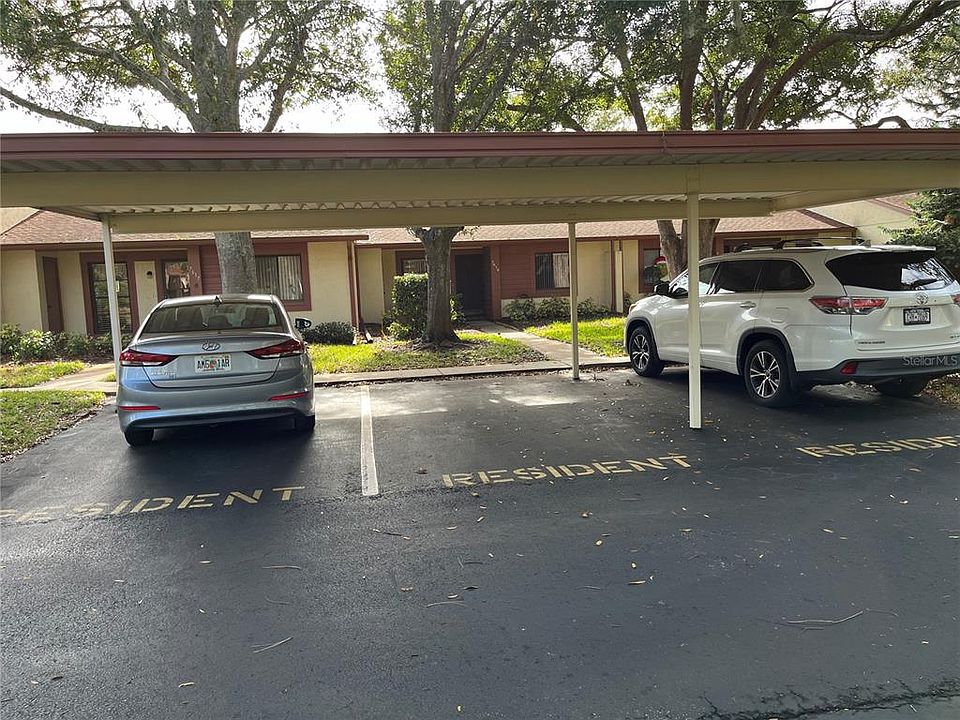 1st image of 7619 Greystone Dr