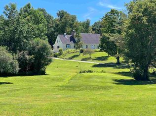 17 Coy Hill Rd, Middletown Springs, VT 05757