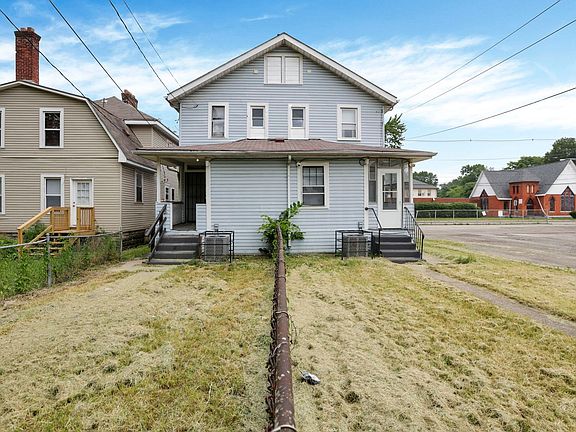 3rd image of 2229-2231 E 5th Ave