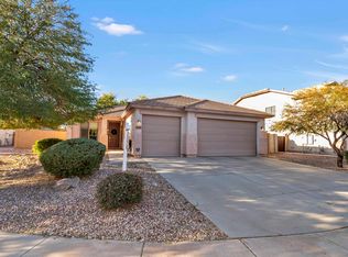 2527 W Goldmine Mountain Cv, Queen Creek, AZ 85142