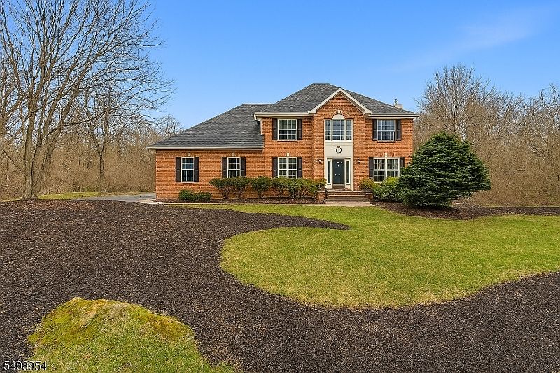 1st image of 26 Fox Hollow Way