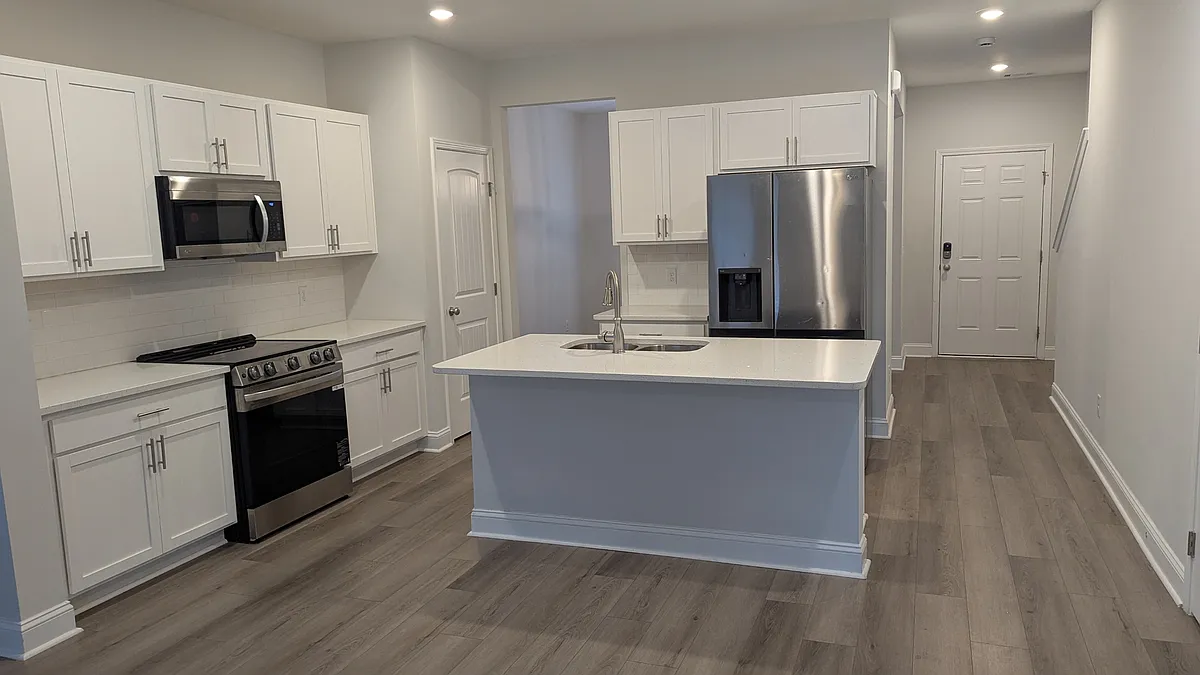 Building Photo - 208 Glick Way