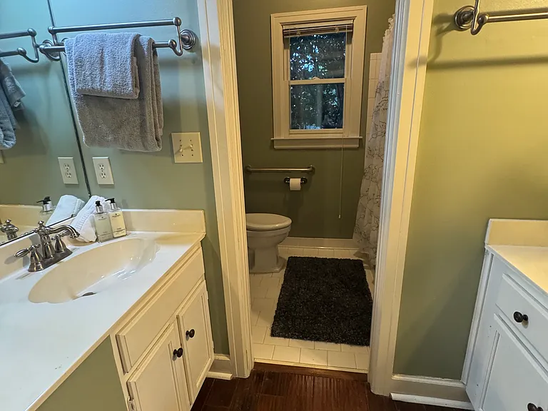 416 Towne Lake Pl — Photo 33