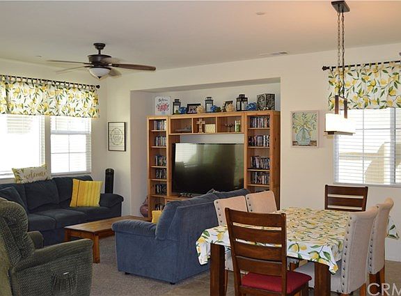 3rd image of 28420 Wild Rose Ln