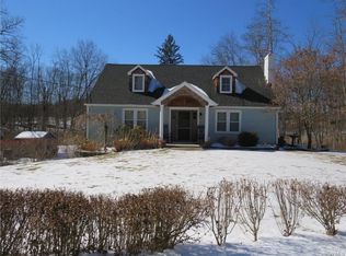 29 Boardman Rd, Poughkeepsie, NY 12603