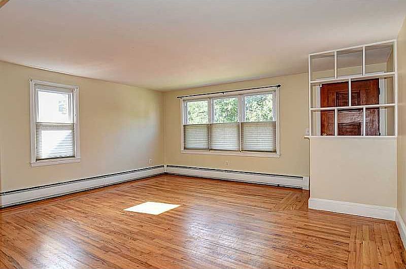 2nd image of 126 Lyman St