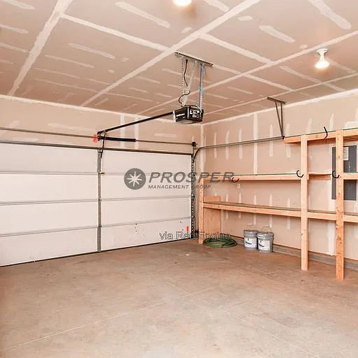 248 Elmhaven Dr — Photo 33