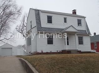 217 9th Ave, Council Bluffs, IA 51503