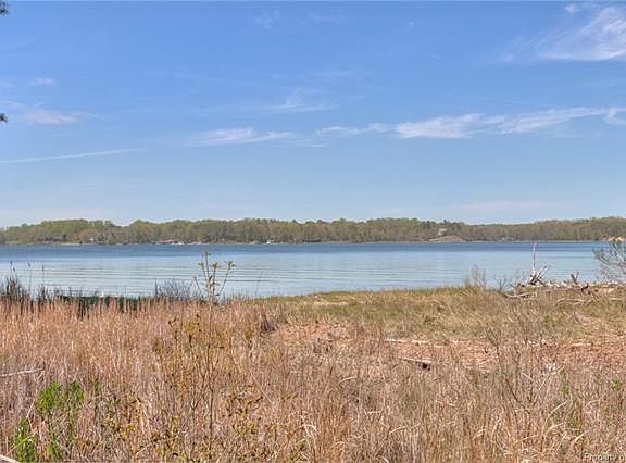 4th image of 312 Lee Dale Dr